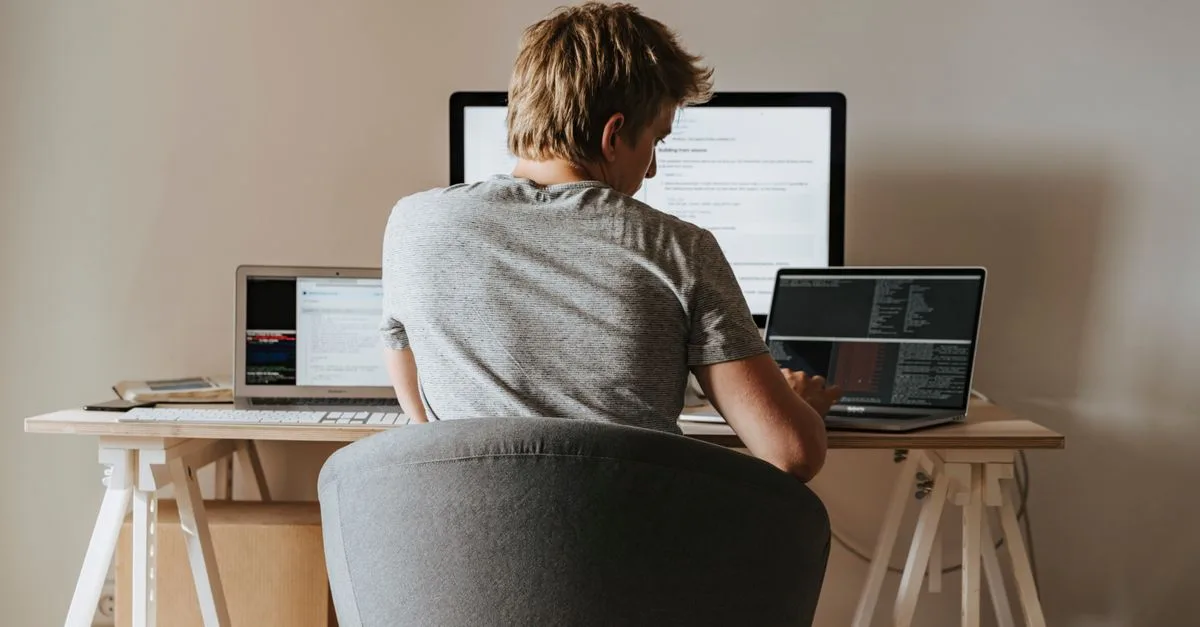 découvrez des stratégies et outils innovants pour améliorer votre productivité digitale et optimiser votre gestion du temps au quotidien.